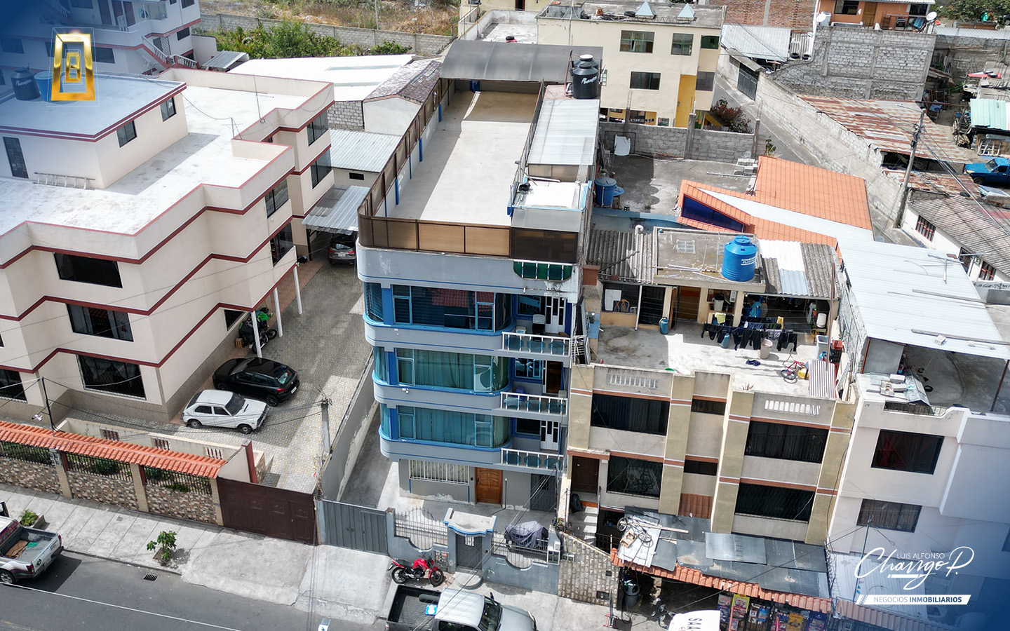 Edificio rentero en venta en Ambato, sector Miñarica 2