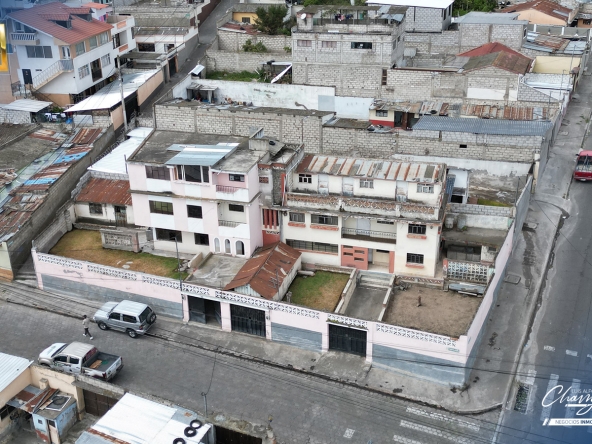 Amplia propiedad en venta en Ambato sector Estadio Bellavista