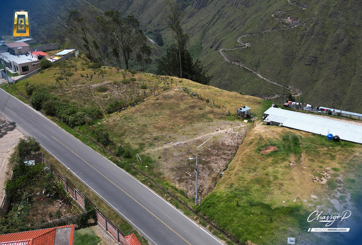 Amplio terreno en venta Izamba - Ambato.