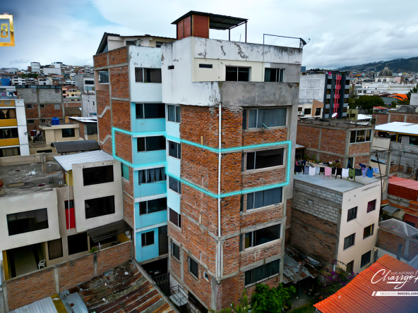 AMPLIO DEPARTAMENTO EN AMBATO - LA MERCED