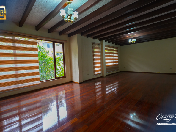 CASA RENTERA DE 3 DEPARTAMENTOS - AMBATO - FICOA - URBANIZACION SANTA ELENA - 6